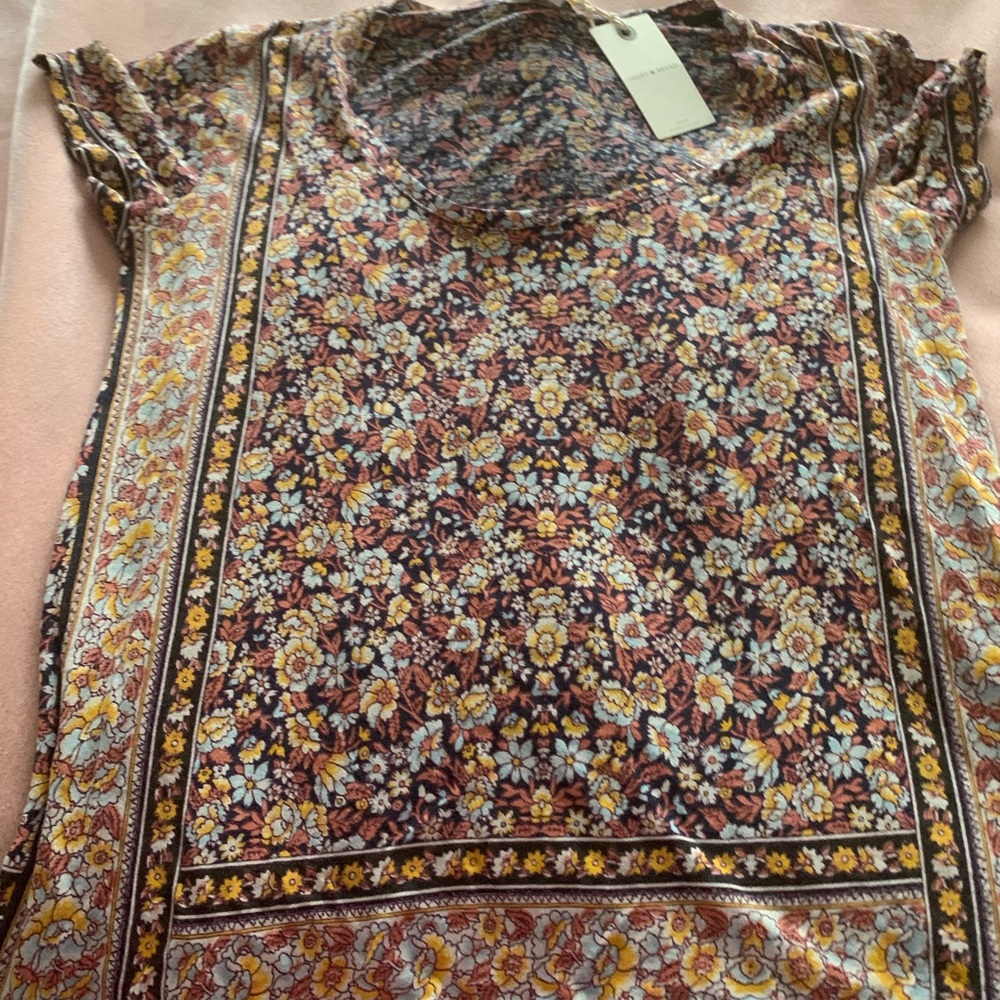 Lucky brands floral t shirt